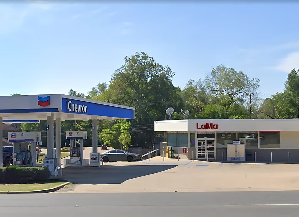 2606 Victory Dr., Marshall, TX 75672